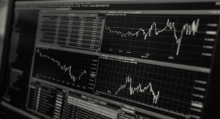 Borsa İstanbul yara sarıyor
