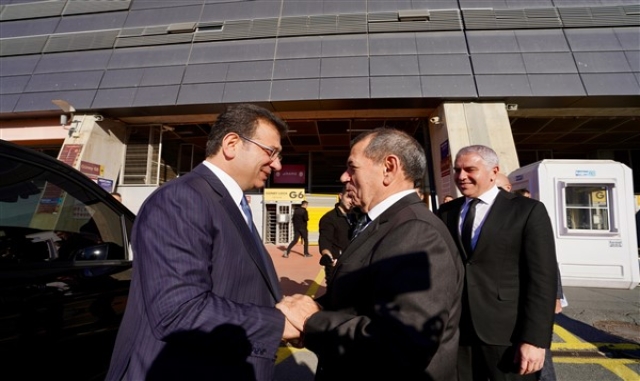 İmamoğlu, Galatasaray Başkanı Özbek'i ziyaret etti