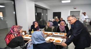 Kayseri'den hasta yakınlarına ücretsiz hizmet