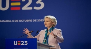 AB Komisyonu Başkanı Leyen, Wolfgang Schaeuble'i andı