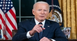 ABD Başkanı Biden: “Amerikan demokrasi garanti altında değil”