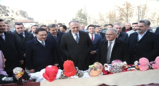Başkan Büyükkılıç 4,5 yılda ilçelere 456 ziyaret gerçekleştirdi