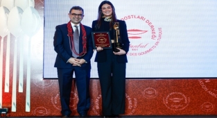 Baylan, Altın Kaşık Gastronomi Ödülleri’nde “Yılın Pastanesi” seçildi