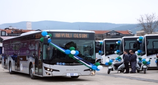 Büyükşehir, Muğla’nın hizmetine sunduğu 109 yeni aracını tanıttı