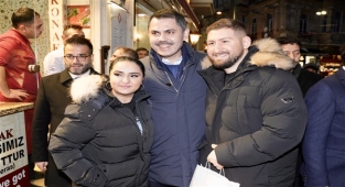 Kurum, Narmanlı Han’da esnaf ve vatandaşlarla bir araya geldi