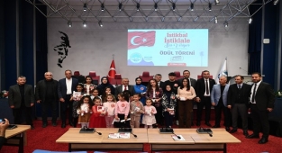 Kayseri'de İstiklal Marşı Okuma Yarışması düzenlendi