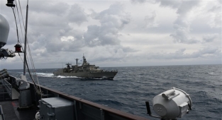TCG Heybeliada, HS Limnos ile gelişmiş manevra talimleri yaptı