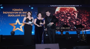 Yenilikçi kahve markası De la Pau Coffee’ye, “Yılın Nitelikli Kahve Markası Ödülü”