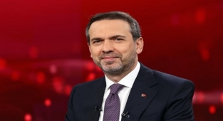 Bakan Bayraktar, Hatay'da Seçim Koordinasyon Merkezi'ni ziyaret etti