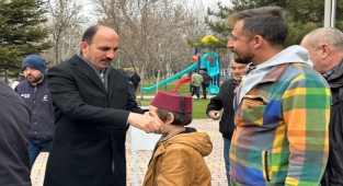 Başkan Altay, Selçuklu Motorlu Vasıtalar Sanayi Camisi’nde vatandaşlarla buluştu
