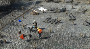 İstanbul Valisi Gül, Zeytinburnu’nda temel atma törenine katıldı