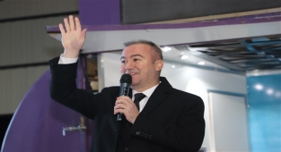 Uluçay: “Sizler başkan bizler hizmetkar olacağız”