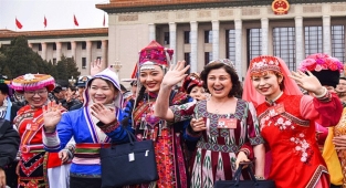 Xi'den Dünya Emekçi Kadınlar Günü kutlaması