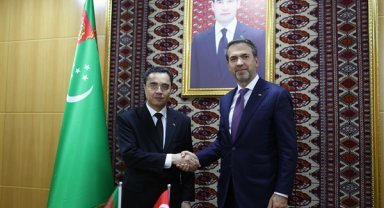 Bakan Bayraktar: Türkmenistan gazında 300 milyar metreküplük bir hacim hedefliyoruz