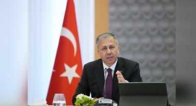 Bakan Yerlikaya, Rize'de vatandaşlarla bir araya geldi