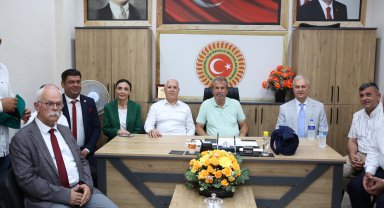 Başkan Bozbey: Köylünün malını tarlada bırakmayacağız