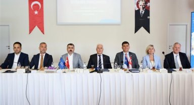 Başkan Bozbey, urizm paydaşlarıyla bir araya geldi