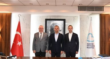 Başkan Ertaş, Özgür Özel’in Balıkesir programına katıldı