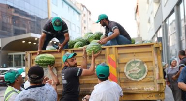 Büyükşehirden çiftçi ve vatandaşa destek