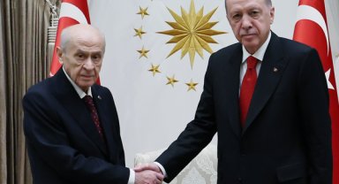 Cumhurbaşkanı Erdoğan, MHP Genel Başkanı Bahçeli'yi kabul etti