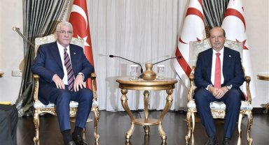 Dervişoğlu, KKTC Cumhurbaşkanı Tatar'ı ziyaret etti