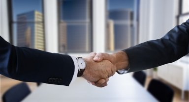 Dışişleri Bakan Yardımcısı Serim, mevkidaşı Tüfekci ile bir araya geldi