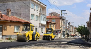 Eskişehir'de yol yenileme, bakım ve onarım çalışmaları sürüyor