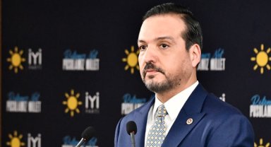 İYİ Partili Zorlu: Sığınmacı sorunu artık taşınamaz bir yüktür