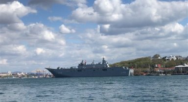 KKTC Cumhurbaşkanı Tatar ve beraberindeki heyetten TCG Anadolu’ya ziyaret