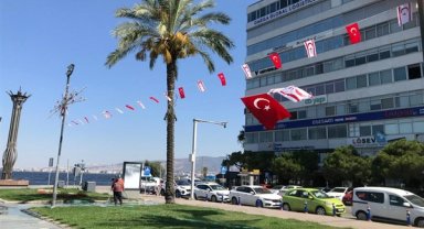 KKTC’nin Barış ve Özgürlük Bayramı İzmir’de kutlanıyor