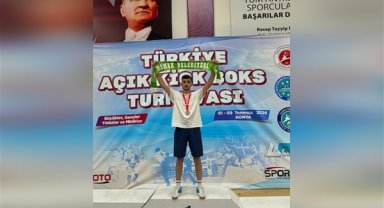 Muharrem Öcal, kickboksta Türkiye ikincisi oldu