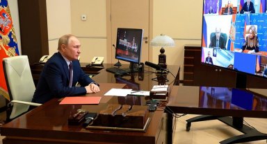 Putin, Güvenlik Konseyi’nin daimi üyeleri ile toplantı yaptı