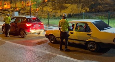 Şanlıurfa’daki trafik denetimlerinde 36 sürücüye cezai işlem uygulandı