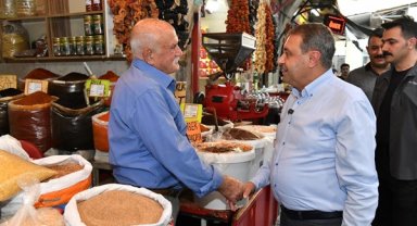 Şanlıurfa Valisi Şıldak, esnafı ziyaret etti