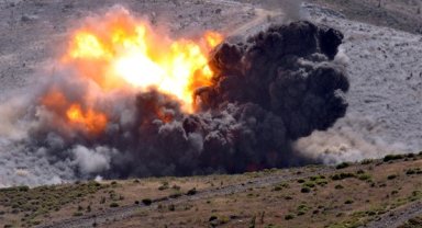 Savaş uçağı, Hizbullah’a ait fırlatıcıyı vurdu