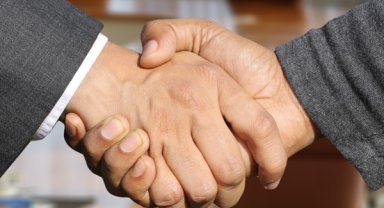 TBMM Başkanı Kurtulmuş, KKTC Cumhurbaşkanı Tatar ve KKTC Başbakanı Üstel ile görüştü