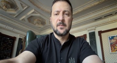 Ukrayna Devlet Başkanı Zelenski, Bastille Günü'nü kutladı