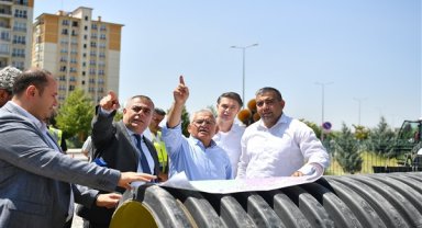 Başkan Büyükkılıç, 10 milyon TL'lik yağmur suyu hattı yatırımını yerinde inceledi