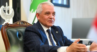 Başkan Şahin: Bu şehri sokaktaki canlarımızla birlikte yaşatalım