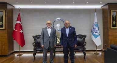Büyükkılıç, Kayseri İl Müftüsü Akkuş’u kabul etti