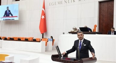 CHP’li Erol: Türkiye Cumhuriyeti var olduğu sürece teröristlere boyun eğmeyecektir