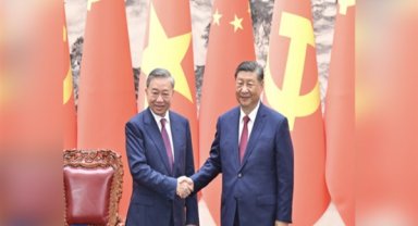 Çin ve Vietnam liderleri görüştü