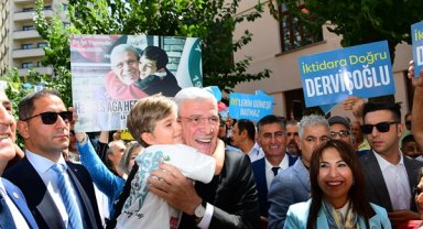 Dervişoğlu’ndan İYİ Parti İzmir İl Başkanlığı’na ziyaret