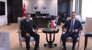 Dışişleri Bakanı Fidan, Türkmenistan Dışişleri Bakanı Meredov ile görüştü