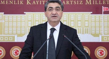 Ekmen: Yüz binlerce genç için “kışlasız” bedelli askerlik talep ediyoruz