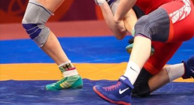 Milli güreşçi Nesrin Baş, kadınlar 62kg son 16 turunda rakibine mağlup oldu