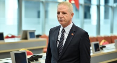 Vali Gül’den Semiha Şakir Huzurevi’nde inceleme