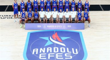 Anadolu Efes'te yeni sezon EuroLeague Medya Günü yapıldı