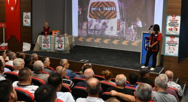 Ankara Büyükşehir Belediyesi servis şoförleri ve rehberlerine