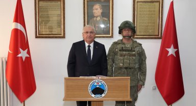 Bakan Güler, Hakkari'de